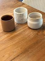 3 kleine bloempotjes, Moins de 25 cm, Comme neuf, Enlèvement, Intérieur