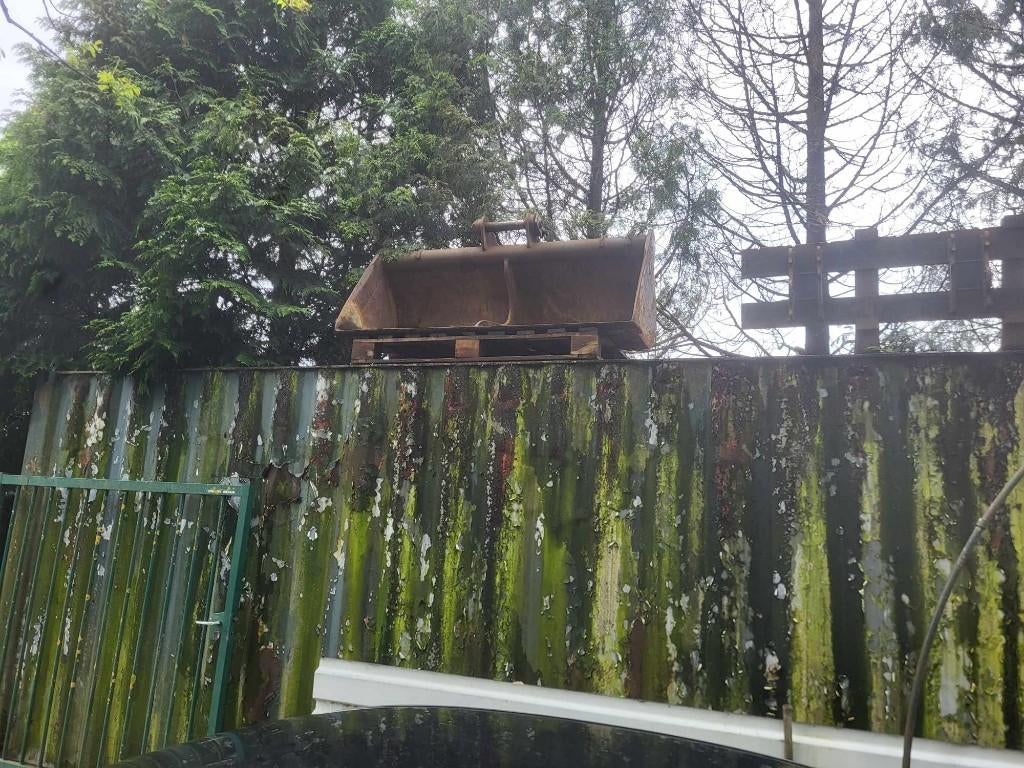 Diverse bakken voor graafmachine's, Ophalen, Graafmachine