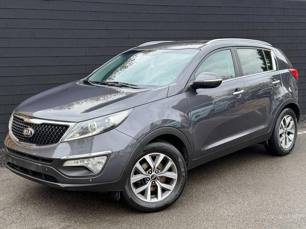 Kia Sportage 1.7 CRDi+NAVI+CAMERA+CUIR+AIRCO+SIEGES CHAUFF+E, Auto's, Kia, Zwart, 4 cilinders, Leder, Bedrijf