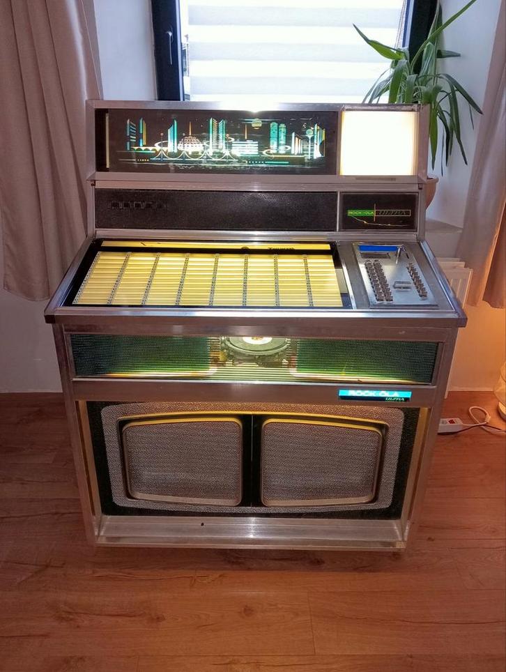 Juke box rock ola 1968  modèle 437, Verzamelen, Automaten | Jukeboxen, Rock Ola, Ophalen