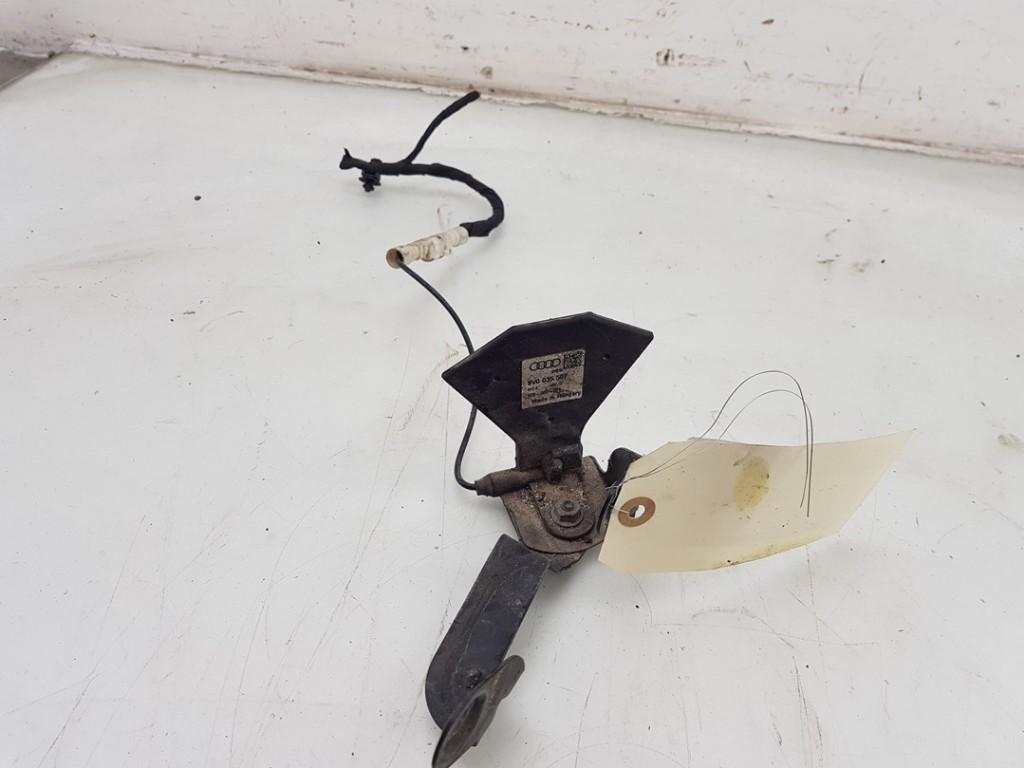 ANTENNE VERSTERKER RS 6 Avant (C7) (|8V0035507|4M0035507|), Gebruikt, Audi