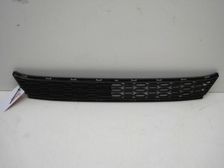 Peugeot 107 voorbumper grille rooster 531120h080, Auto-onderdelen, Carrosserie, Bumper, Peugeot, Gebruikt