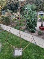 Deux pyramides en fer rond plein 12mm, Enlèvement, Comme neuf