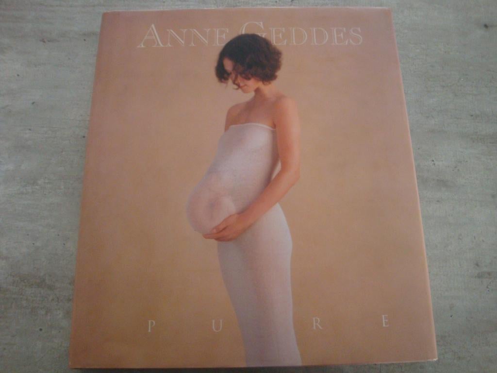 ANNE GEDDENS -PURE, Boeken, Kunst en Cultuur | Fotografie en Design, Gelezen, Ophalen of Verzenden