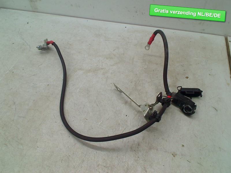 KABELBOOM startmotor Fiat 500 (312) (01-2007/12-2012), Gebruikt, Dhr. R. de Gouw, Fiat, De Bloemendaal 21 21
5221 EB  'S HERTOGENBOSCH, NL