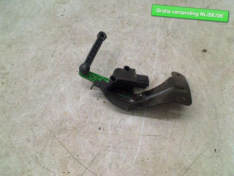 NIVEAUSENSOR XENON Golf VII (AUA) (5Q0907503|5Q0907503), Gebruikt, De Bloemendaal 21 21
5221 EB  'S HERTOGENBOSCH, NL, Info@123Parts.nl