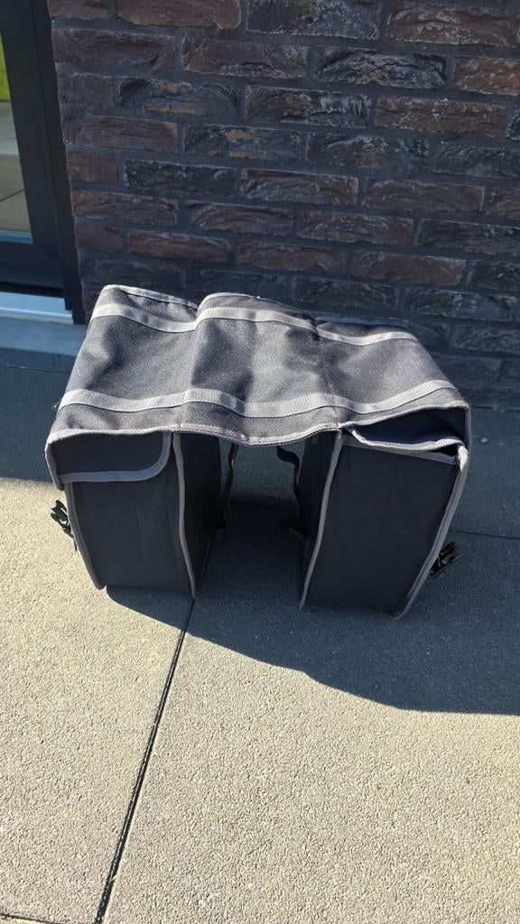 Nieuwe Fietstassen, Ophalen