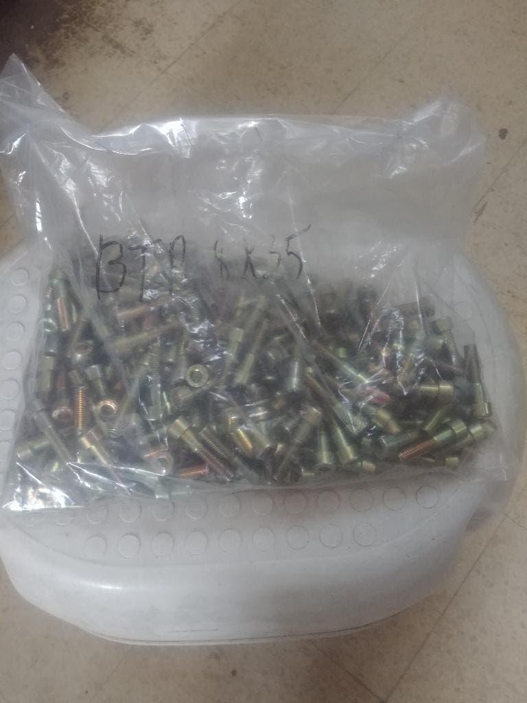 bouten BTR, Bricolage & Construction, Quincaillerie & Fixations, Enlèvement, Neuf, Boulons ou Écrous