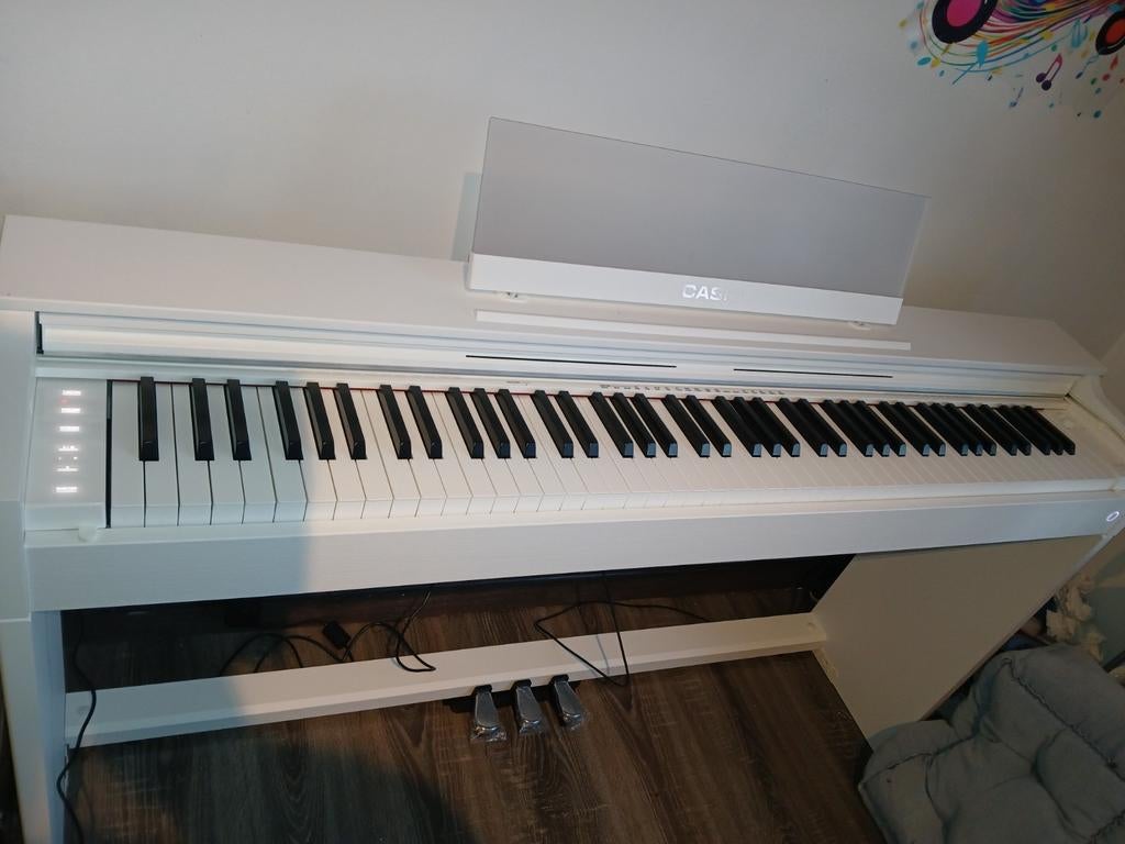 Half jaar oud casio celviano Ap-S200 digitale piano., Ophalen, Wit, Digitaal, Zo goed als nieuw