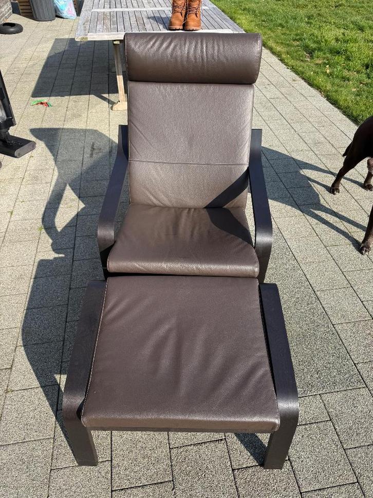 Fauteuil relax et repose-pieds IKEA POÄNG, Antiquités & Art, Antiquités | Meubles | Chaises & Canapés, Enlèvement