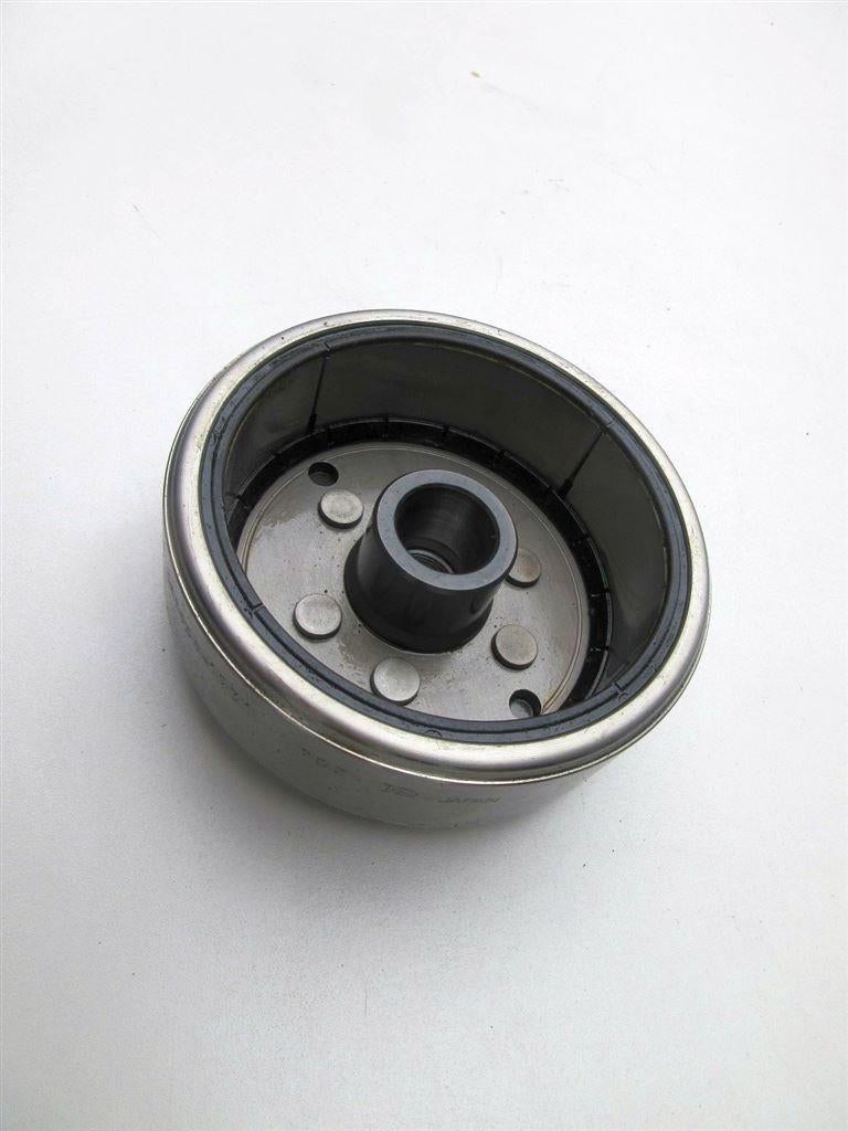 Honda VF500 vliegwiel dynamo VF 500 engine rotor flywheel, Motos, Pièces | Honda, Utilisé, Enlèvement ou Envoi