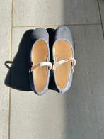 Chaussures de caractere danse classique, Sports & Fitness, Enlèvement, Chaussures