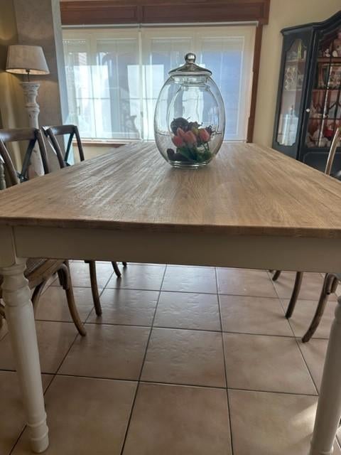 Eiken eettafel, Ophalen