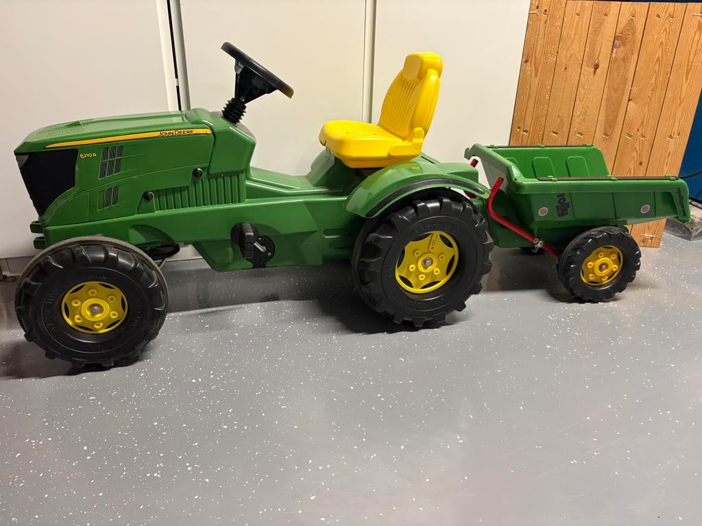 Tractor John Deere met Kipkar, Enfants & Bébés, Enlèvement ou Envoi, Comme neuf