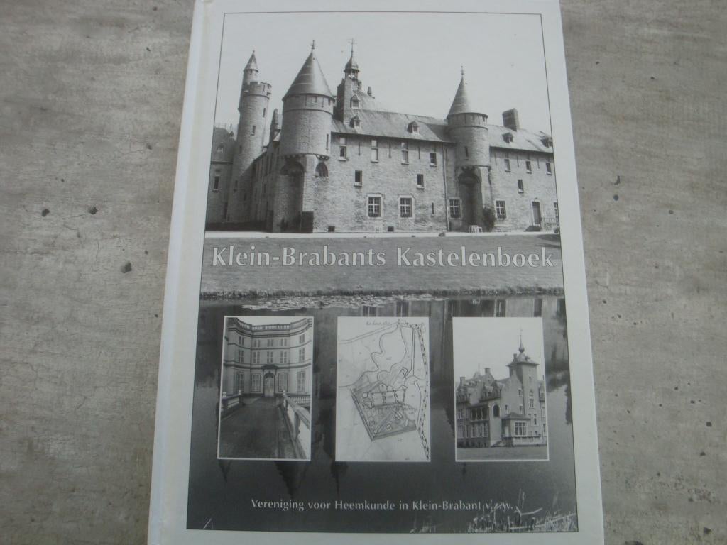 KLEIN-BRABANTS KASTELENBOEK, Livres, Histoire & Politique, Enlèvement ou Envoi, Utilisé