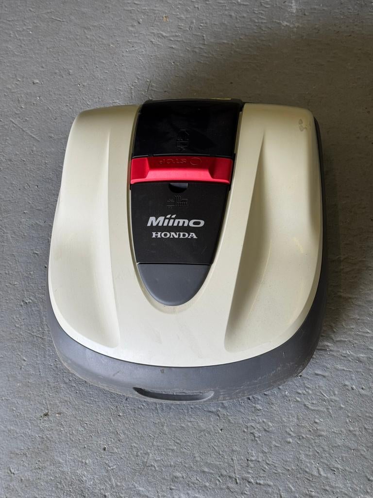 Robotmaaier Honda Miimo HRM310K1, Tuin en Terras, Robotmaaiers, Gebruikt, 20 tot 25 cm, Ophalen of Verzenden