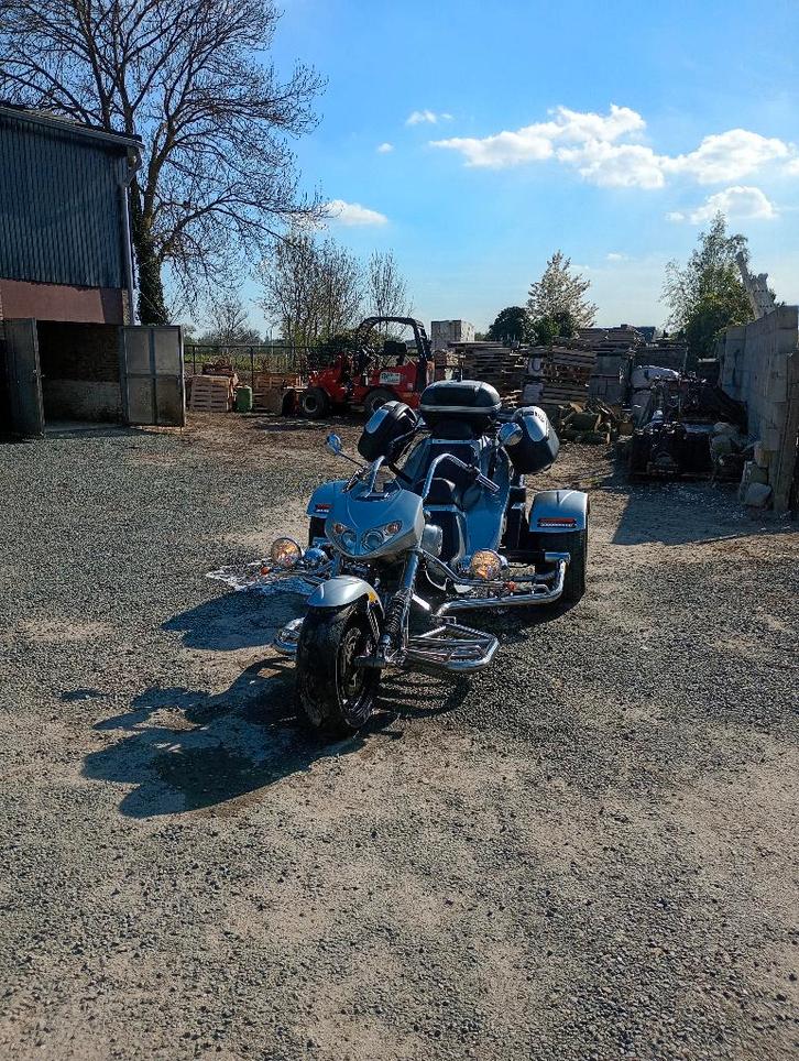 Boom trike low rider, Motos, Quads & Trikes, plus de 35 kW, 4 cylindres, Enlèvement