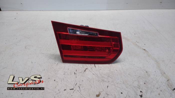 Feu arrière gauche d'un BMW 3-Serie, -, 3 mois de garantie, Utilisé, -