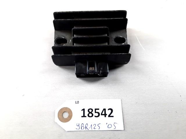 YBR125 2005 - 2006 Yamaha Spanningsregelaar D1-35306