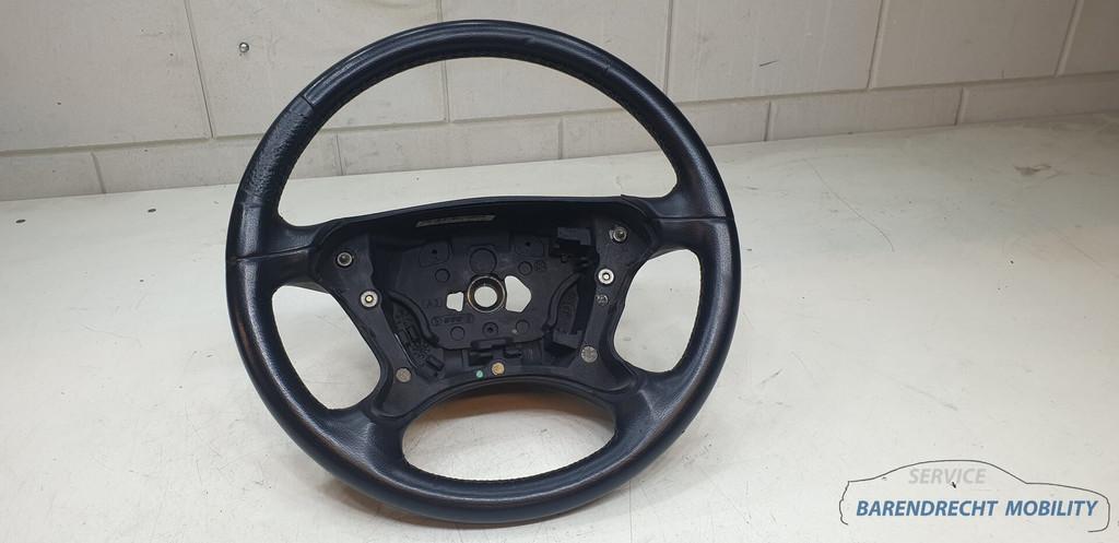 Stuurwiel Mercedes W209 CLK E SL stuur zwart leder origineel, Gebruikt, Mercedes-Benz AG, Mercedes-Benz, Mercedesstrasse 120
70372  Stuttgart, DE
