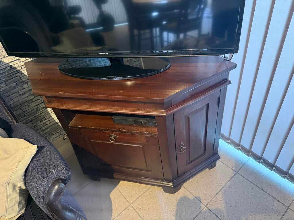 Eetkamer vitrine kast dressoir en tv meubel., Huis en Inrichting, Ophalen