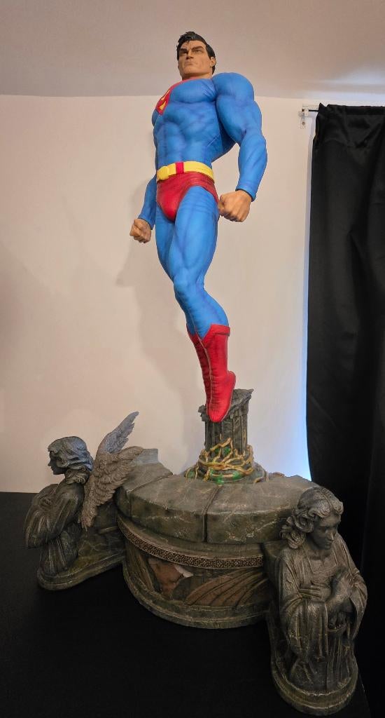 Superman Hush Fabric Cape Edition 1/3, Collections, Statues & Figurines, Utilisé, Enlèvement