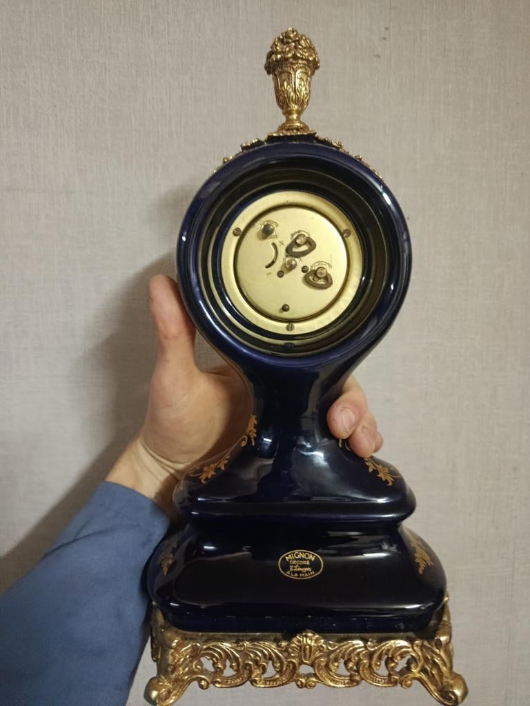 Horloge à remontage ancienne de Limoges, Antiquités & Art, Enlèvement ou Envoi