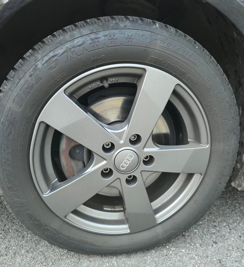 Jante dezent avec pneus hiver 16 pouces 5x112 ET50, Autos : Pièces & Accessoires, Pneus hiver, 16 pouces, Véhicule de tourisme