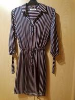 Robe Amélie et Amélie S/M, Enlèvement