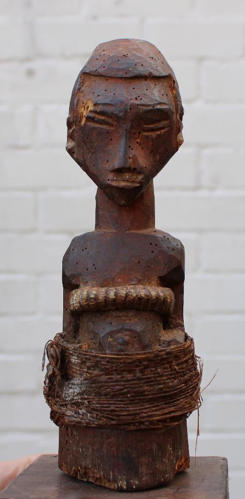 OUDE SONGYE fetisj uit CONGO beeld, Antiek en Kunst, Ophalen of Verzenden