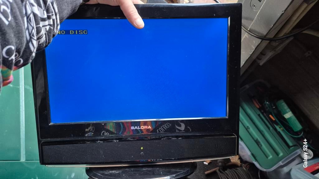 Salora tv met ingebouwde dvd speler, Ophalen of Verzenden