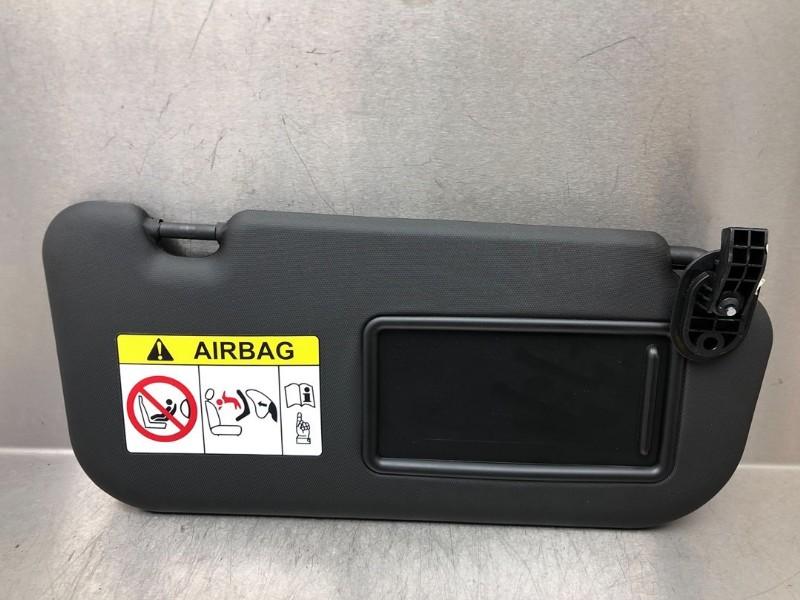 PARE-SOLEIL Hyundai i20 (GBB) (01-2014/08-2020), Dhr. M. Roggen, Stadsweg 37 37
9917 PV  WIRDUM GR., NL, Hyundai, Utilisé