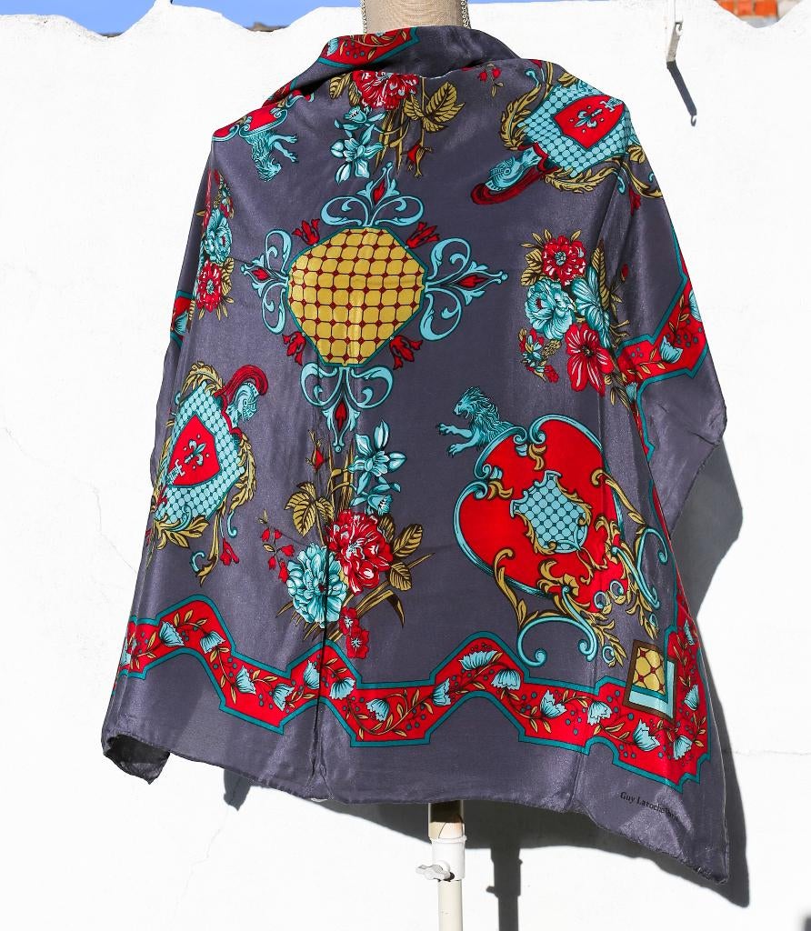 Guy Laroche zijden sjaal - Vintage, Guy Laroche, Ophalen of Verzenden, Zo goed als nieuw