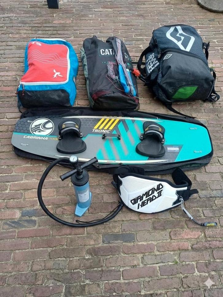 Kit kitesurf - 9/12/14m2 - harnais de planche, Sports nautiques & Bateaux, Kitesurf, Bar, Enlèvement