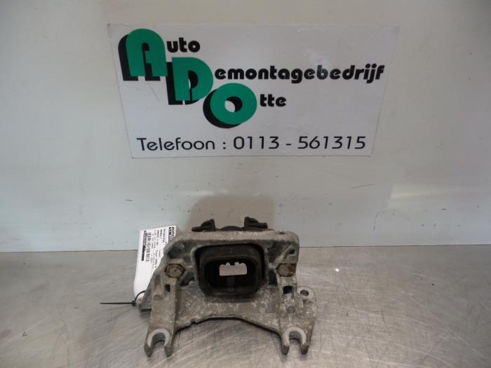 Support moteur d'un Renault Kangoo (Kangoo 2 08-), Autos : Pièces & Accessoires, Suspension & Châssis, Renault, Utilisé, 3 mois de garantie