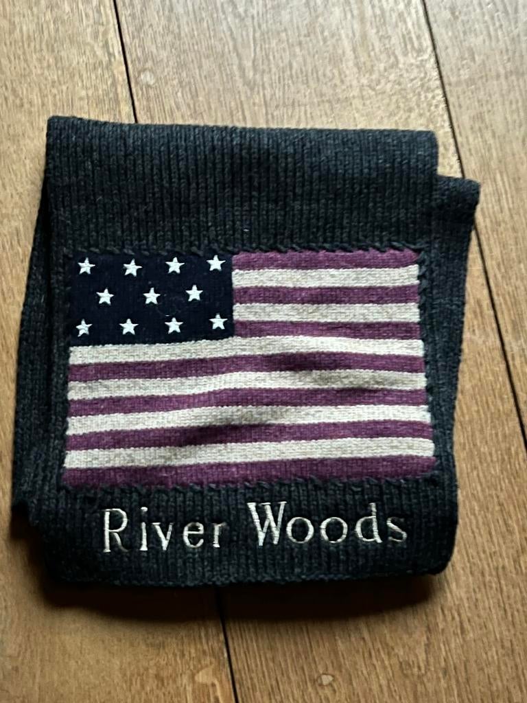 Warme kindersjaal River Woods, Kinderen en Baby's, Kinderkleding | Mutsen, Sjaals en Handschoenen, Ophalen, Zo goed als nieuw