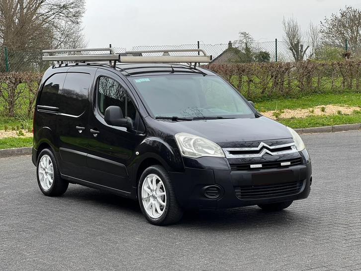 Citroën Berlingo 1.6 HDI Euro 6*110.000*Km Airconditioning, Auto's, Bestelwagens en Lichte vracht, Particulier, Bluetooth, Citroën