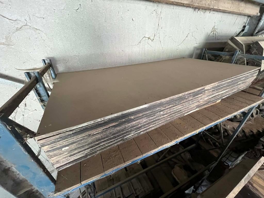 Berken betontriplex 18mm 250x125, Ophalen, Zo goed als nieuw