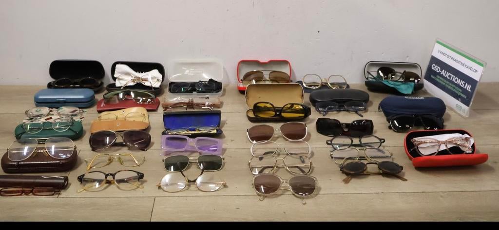 Lot de lunettes et de lunettes de soleil, Enlèvement ou Envoi