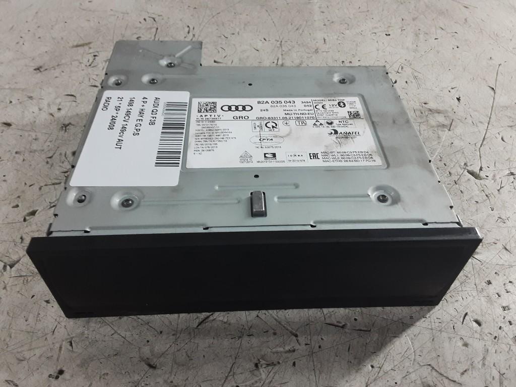 RADIO Audi Q3 (F3B) (01-2018/06-2021) (82A035043), Autos : Pièces & Accessoires, Mevr. I. Hauben, Audi, Utilisé, Rue de l'Espoir 34 34
4030  GRIVEGNÉE, BE