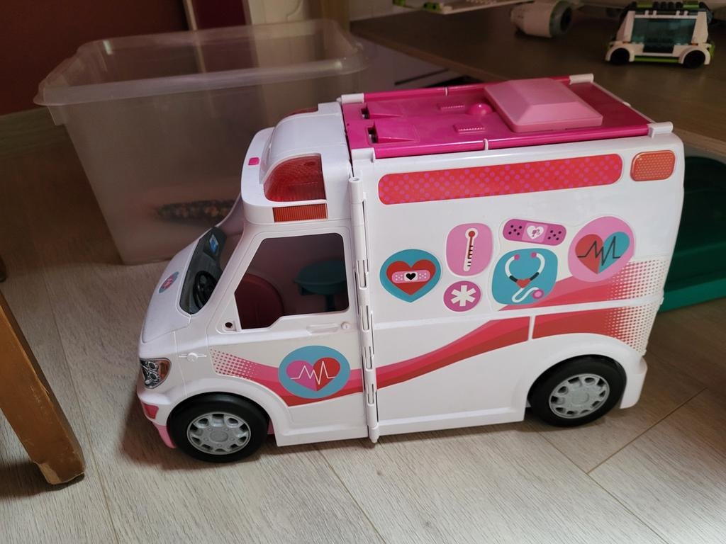 Barbie ambulance (bed ontbreekt), Ophalen