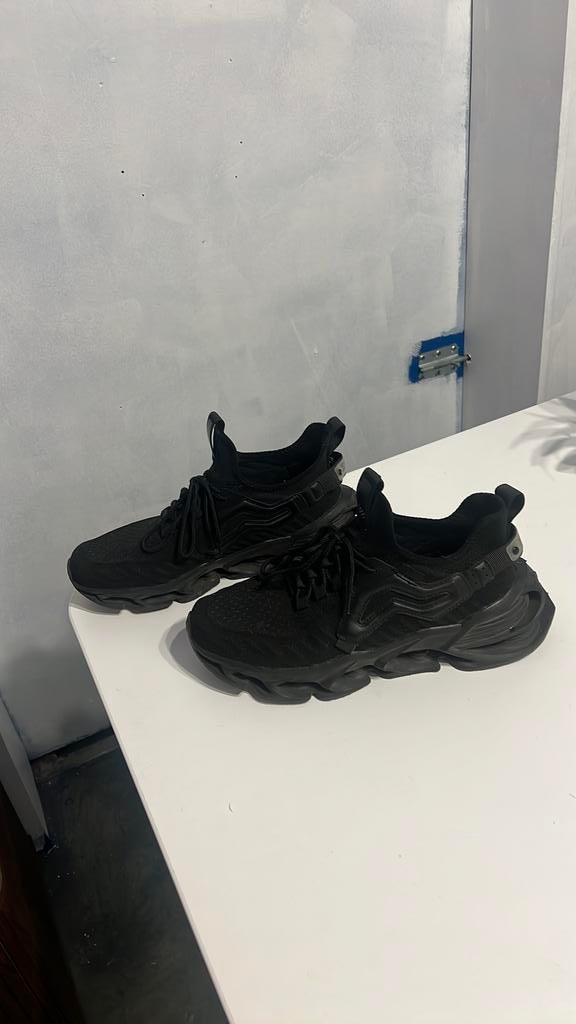 Sportschoenen, Sports & Fitness, Basket, Enlèvement, Comme neuf, Chaussures