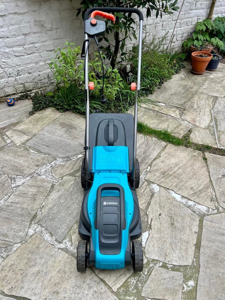 Grasmaaier Gardena, Jardin & Terrasse, Tondeuses à gazon, Enlèvement, Comme neuf, Tondeuses à gazon électriques