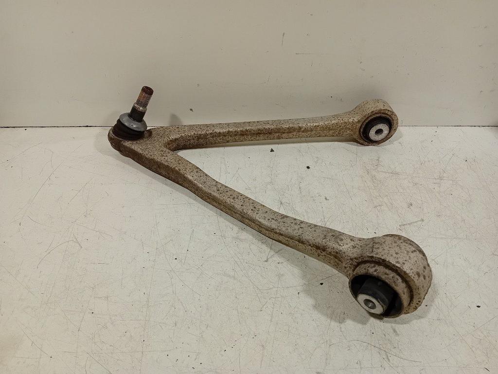 Draagarm rechts voor BMW i3, Onderdelen@venauto.nl, Van der Ven Autorecycling B.V., Gebruikt, Ettenseweg 76, 4706 PB Roosendaal, The Netherlands