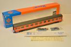 NMBS/SNCB Oranje rijtuig I6 1e klasse (Eurofima) (Roco), Hobby en Vrije tijd, Gebruikt, Gelijkstroom of Wisselstroom, Wagon, Ophalen of Verzenden