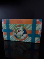 Pokémon Paldea Adventure Chest 2024, Ophalen, Zo goed als nieuw, Boosterbox
