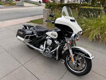 Harley Davidson Electra Glide Police met Jekyll & Hyde ! beschikbaar voor biedingen
