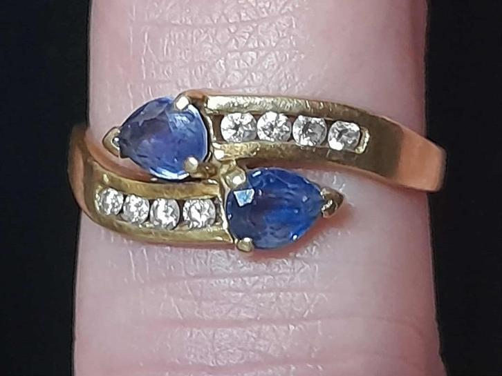 18 Karaat Gouden Ring met Saffieren en Diamantjes, Handtassen en Accessoires, Ringen, Zo goed als nieuw, Dame, Geel, Goud, Ophalen
