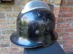 WO 2 brandweer helm , decals verwijderd, Verzamelen, Ophalen of Verzenden, Overige soorten, Helm of Baret