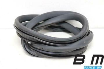 Portierrubber LA of RA VW Passat B7 Var. 3C9867913B